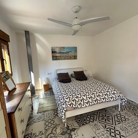 Precioso Apartamento Con A/A En Ruzafa Con Terracita Privada Y Acceso A Un Jardin, Para 2-3 Personas Valencia Bagian luar foto
