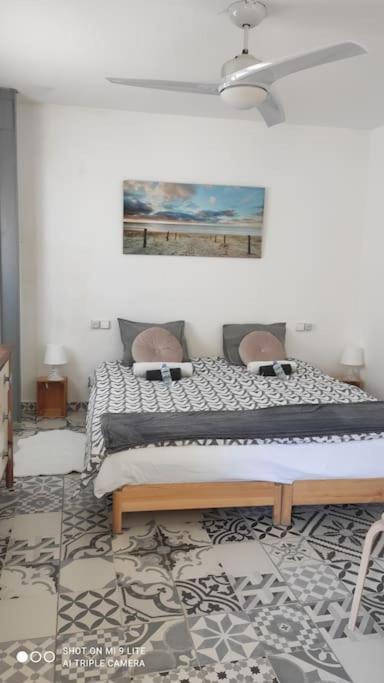 Precioso Apartamento Con A/A En Ruzafa Con Terracita Privada Y Acceso A Un Jardin, Para 2-3 Personas Valencia Bagian luar foto