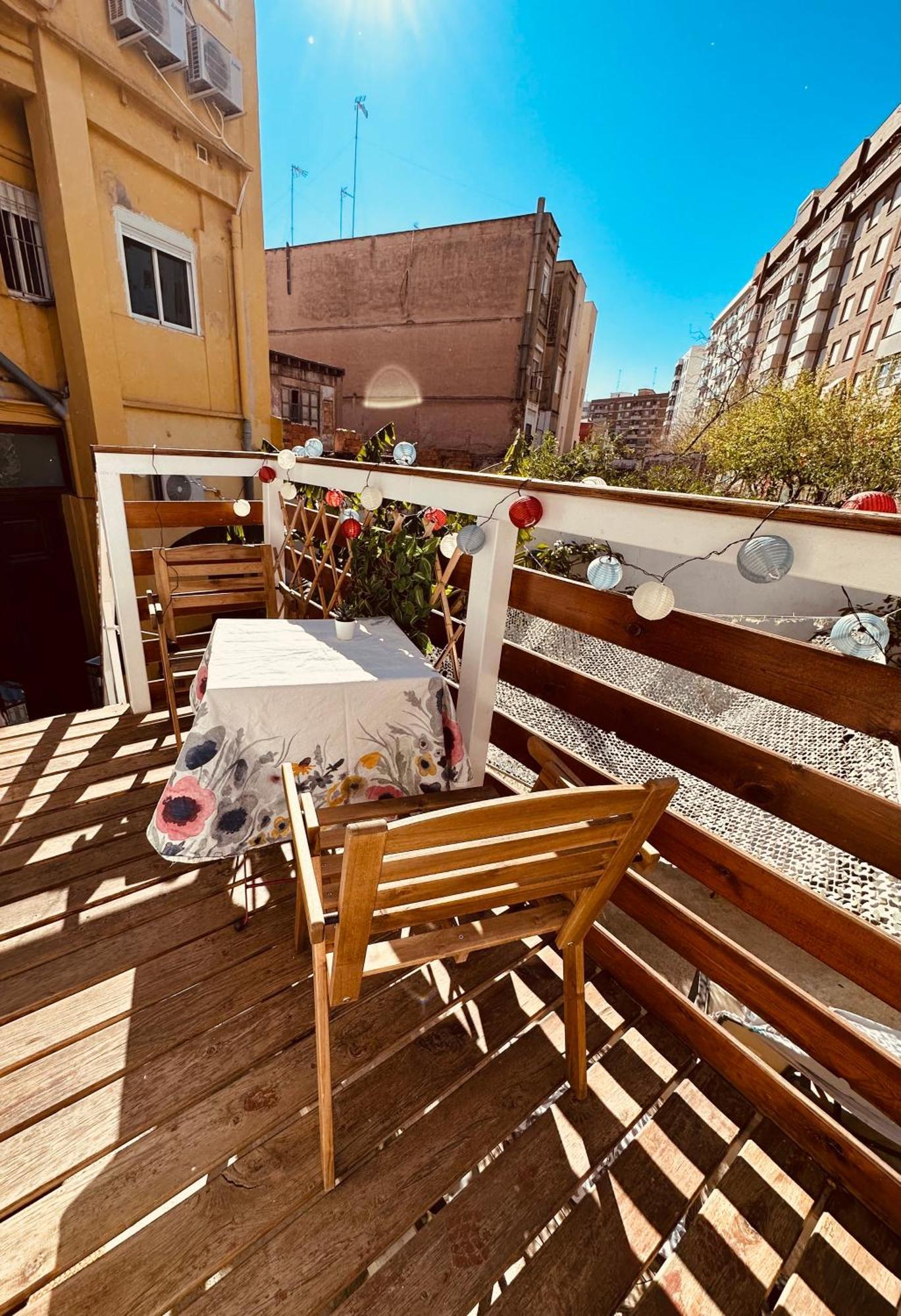 Precioso Apartamento Con A/A En Ruzafa Con Terracita Privada Y Acceso A Un Jardin, Para 2-3 Personas Valencia Bagian luar foto